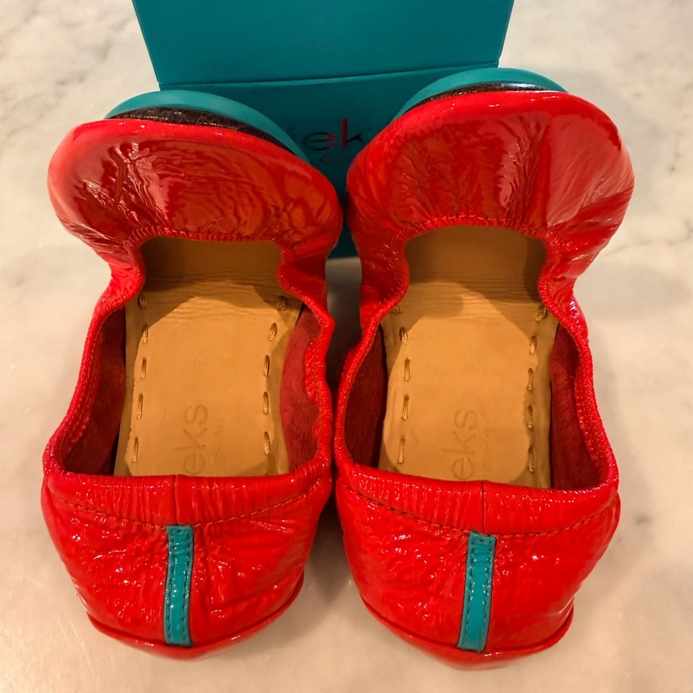 Tieks Razzleberry Patent Leather Flats - Picture 4 of 5